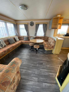 Golden sands caravan skegness ingoldmells 6 berth